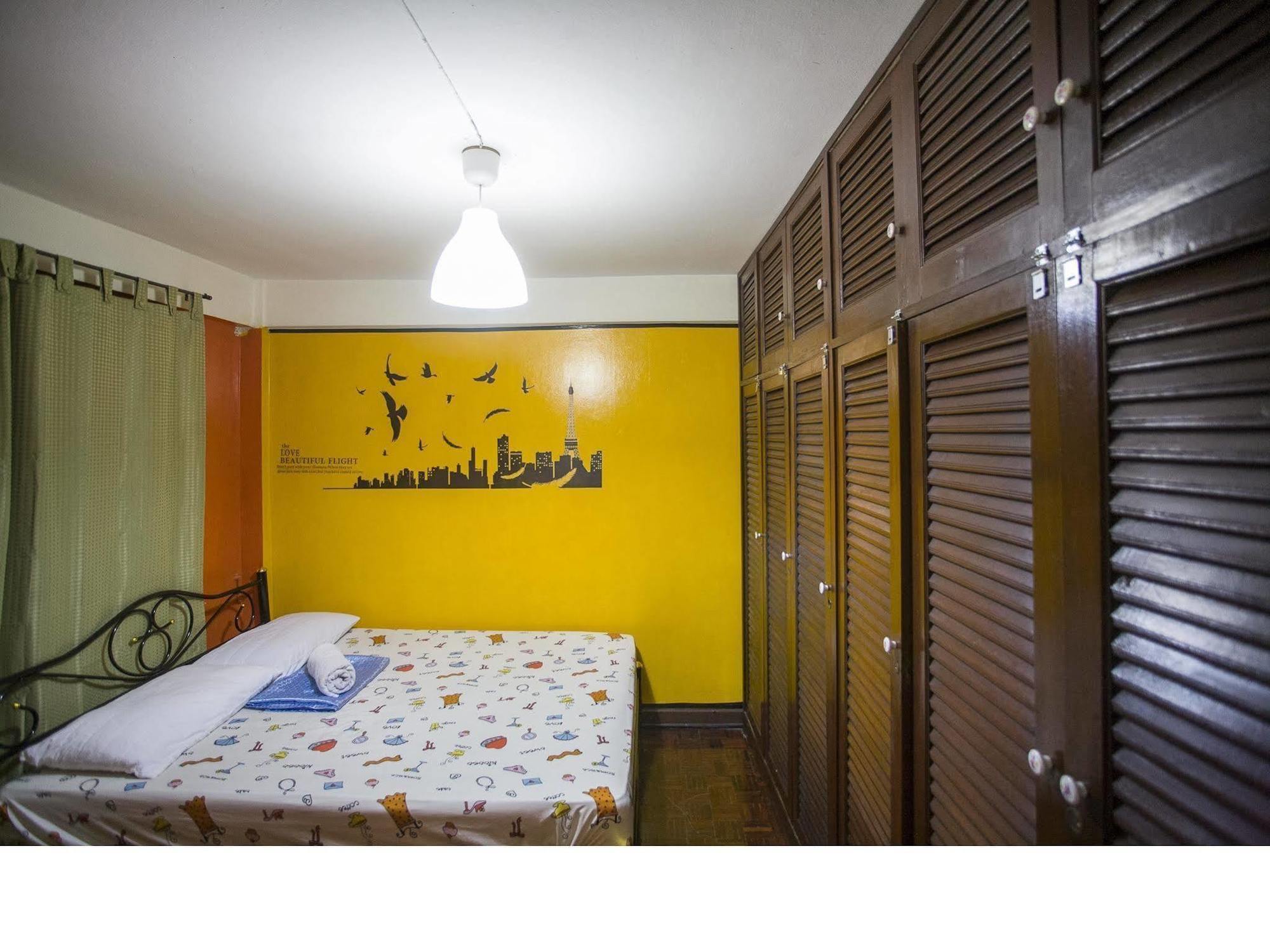 Wacky Fun Party Hostel Banguecoque Exterior foto